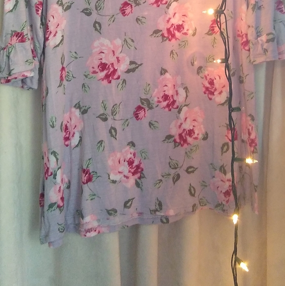 Flowy Top - Picture 2 of 2